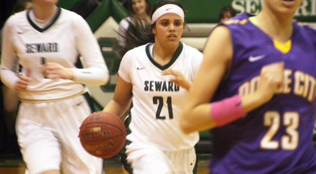 Artis/Bernard Lead Seward Past Dodge