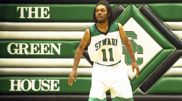 Saints Seven Squeak Out Win Over Dodge