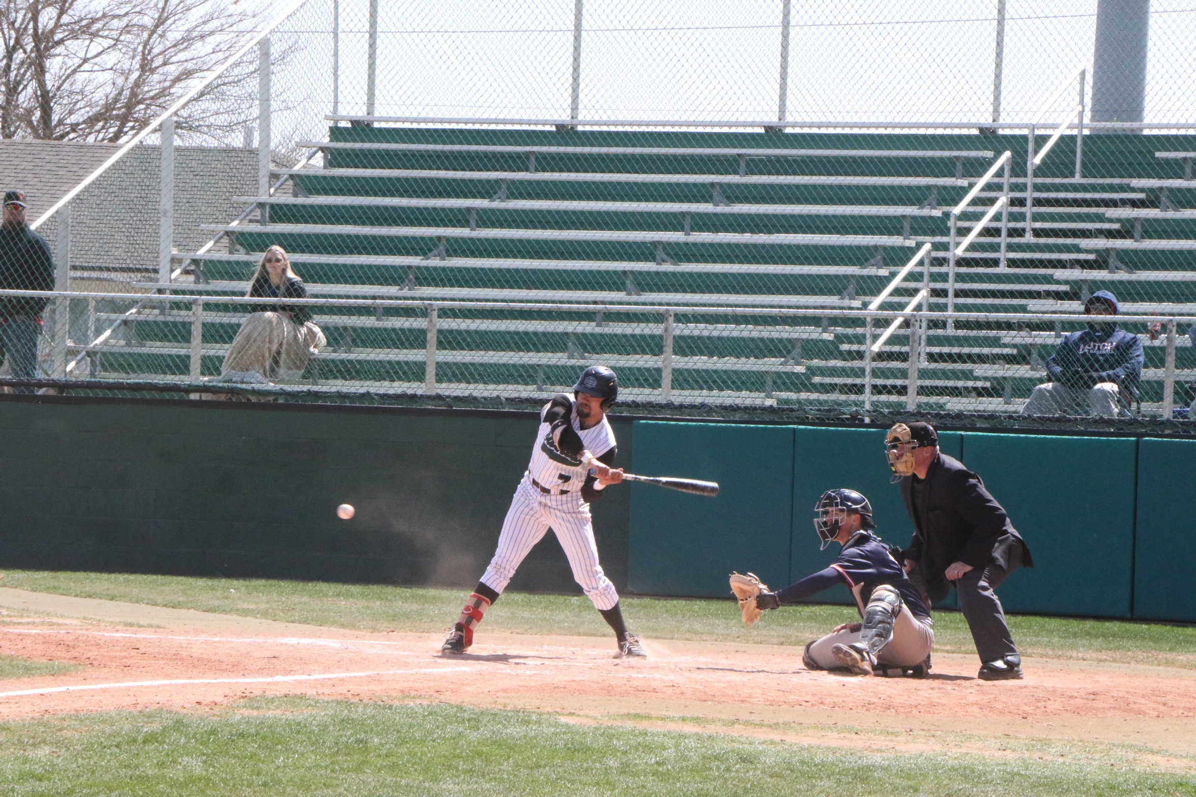 Elijah Bear honored as conference and NJCAA player of the week