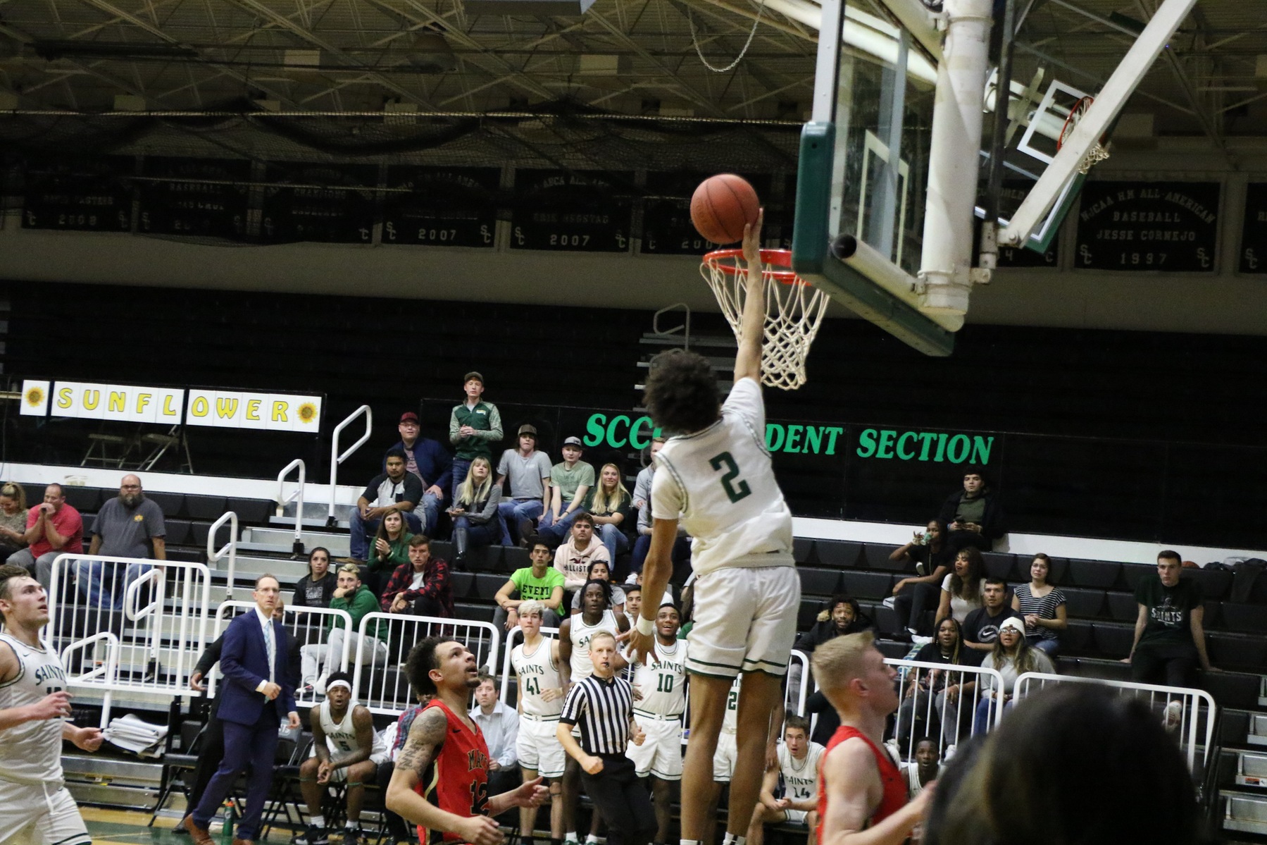 Saints roll in victory over the Mavericks