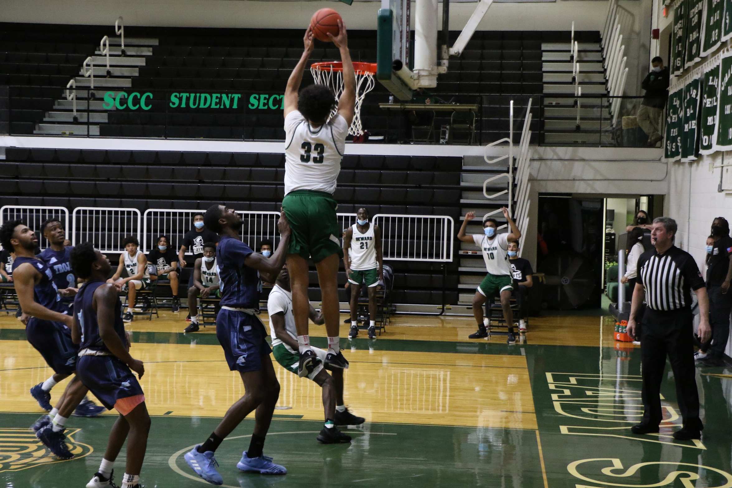 Saints fall short in heartbreaker at Independence in Season Finale