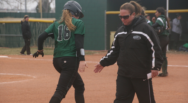 Seward Stretches Streak to Six