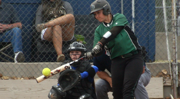 Offense Breaks Out in Doubleheader Sweep