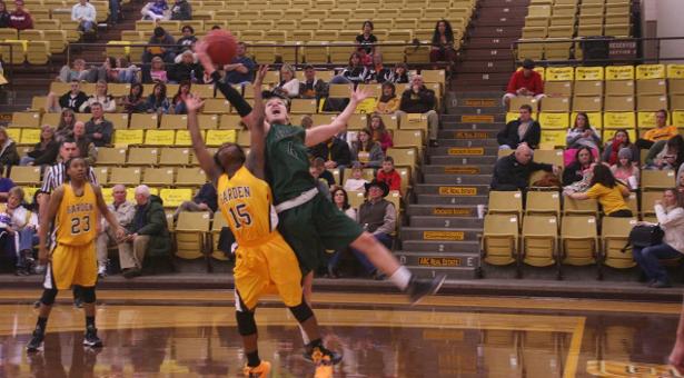 Seward Shakes Off Slow Start to Win Jayhawk Opener