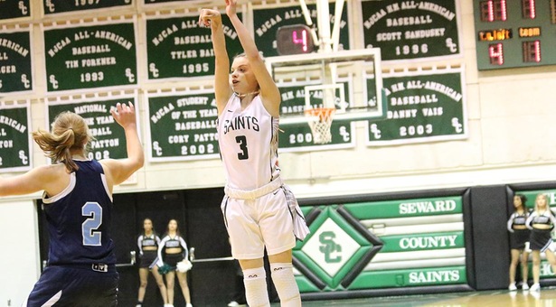 Lady Saints Defeat Trojans On Record Night