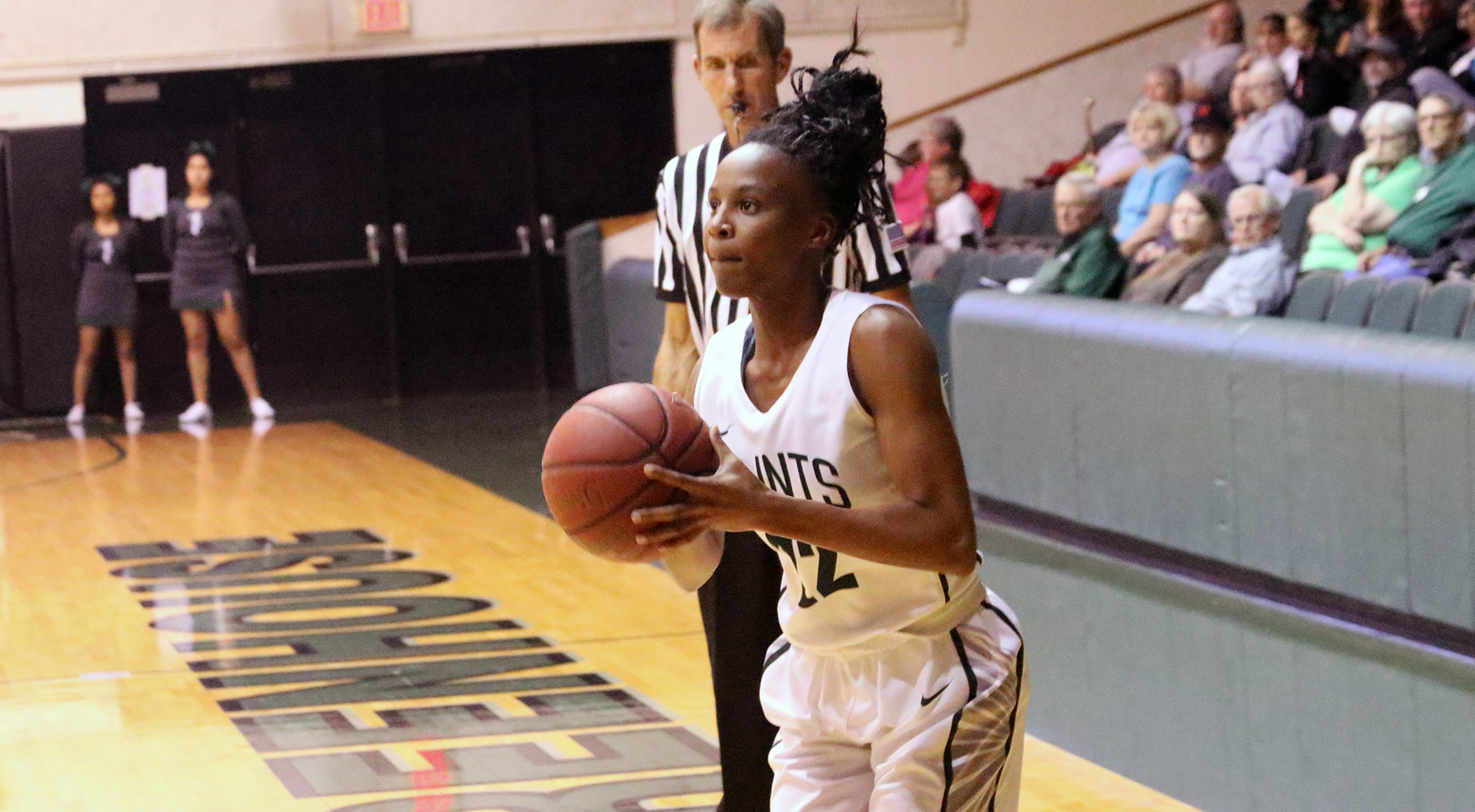 Lady Saints Use 2nd Half Comeback to Beat No. 19 Iowa Western