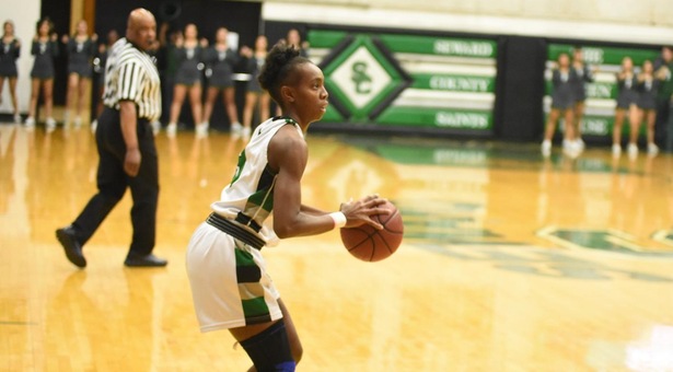 No. 17 Lady Saints defeat Grizzlies in a thriller to open Jayhawk conference play