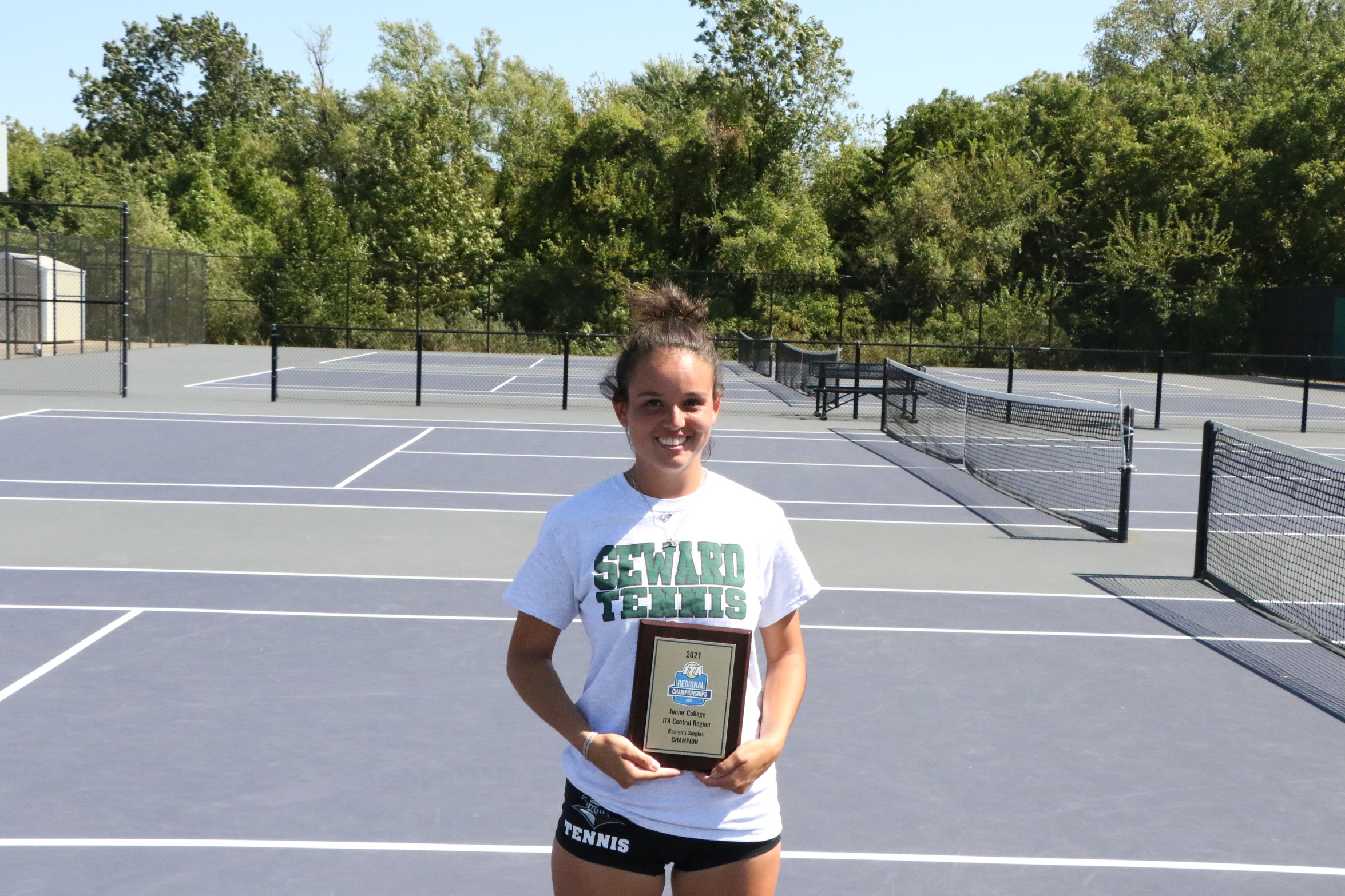 Lespes Claims Regional Singles title