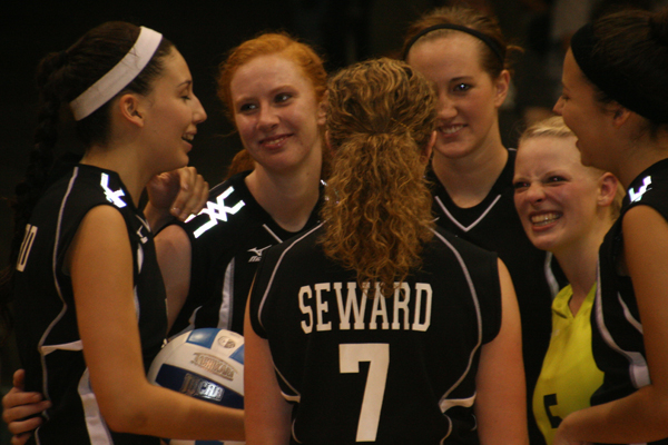 Seward Steamrolls Floundering Conqs