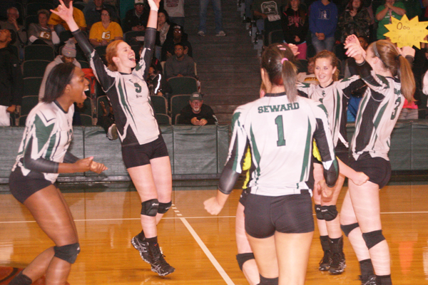 Seward Advances to Region VI Final Four