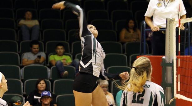 Viana's Career Night Leads Seward to 10th Straight Win
