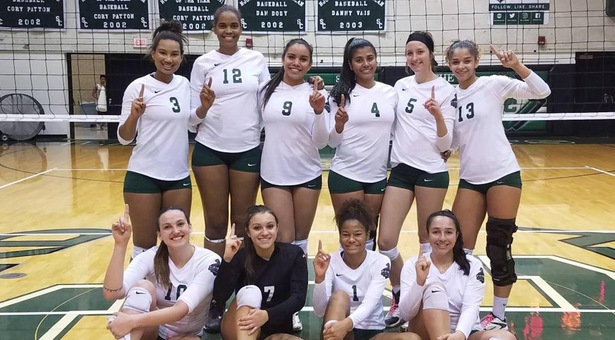 Seward County Volleyball Repeats As Jayhawk West Champions