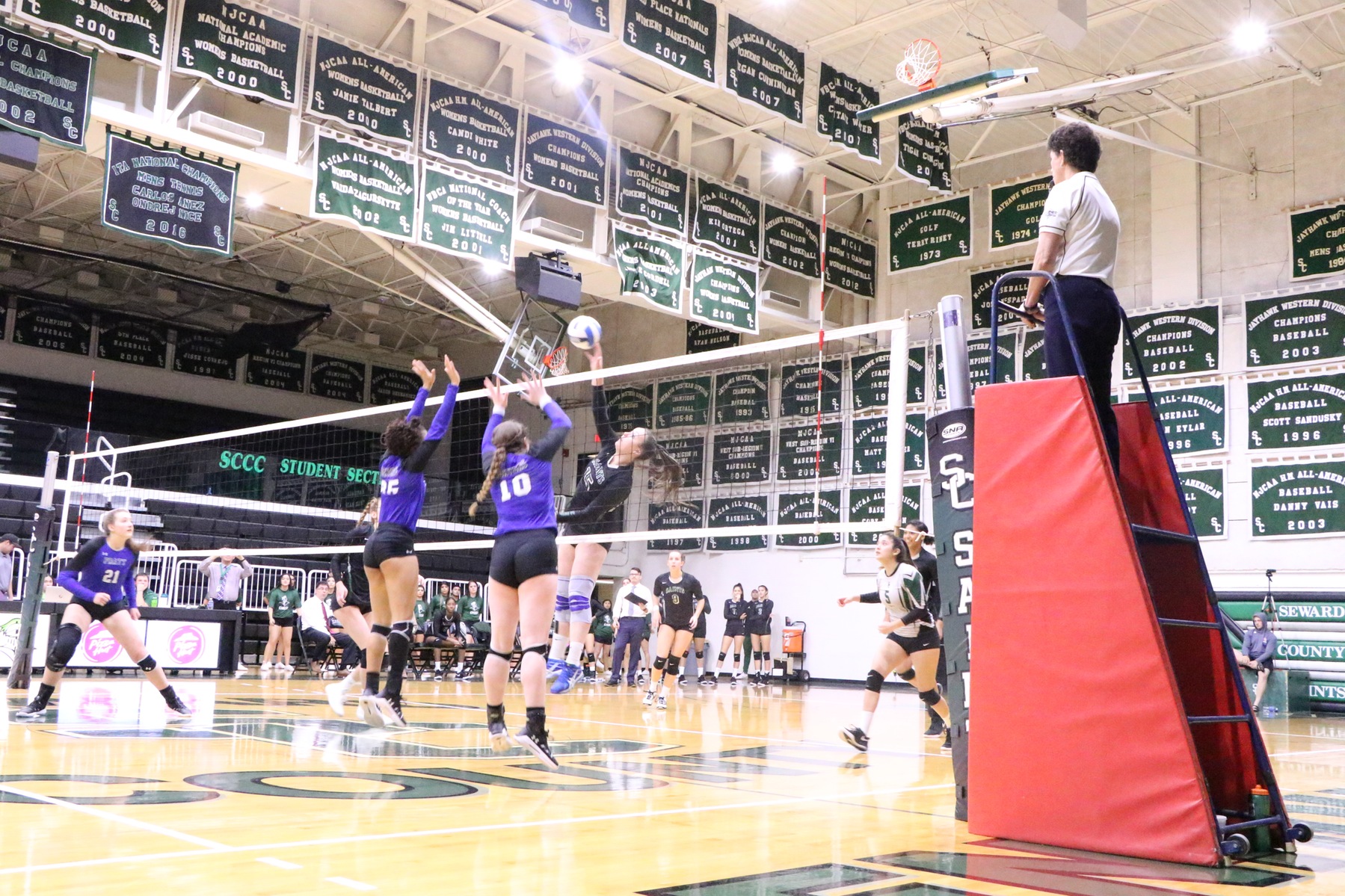 Lady Saints win their first round match against Beavers, move on to the semifinals