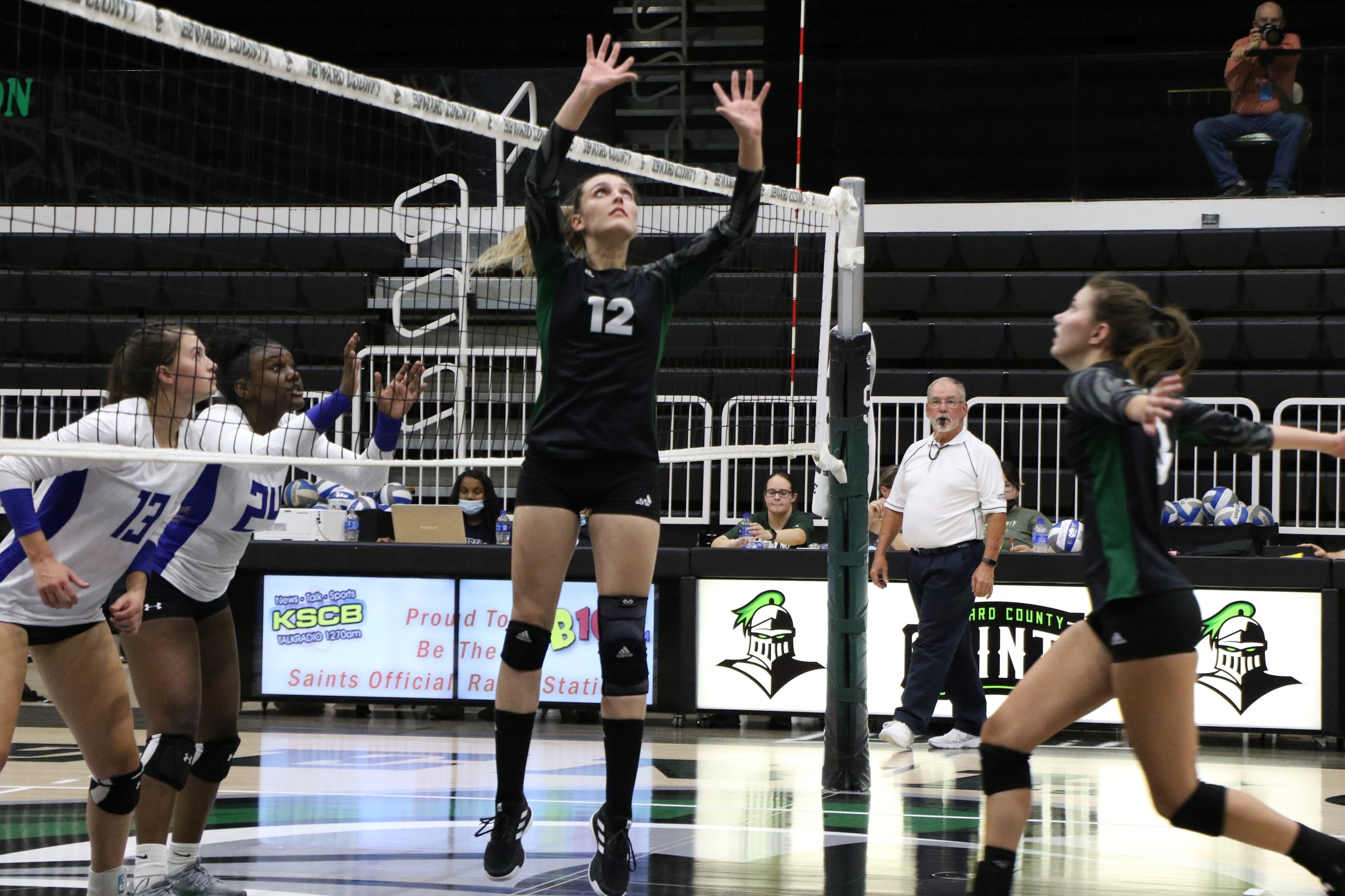 Seward county defeats Pratt 3-0