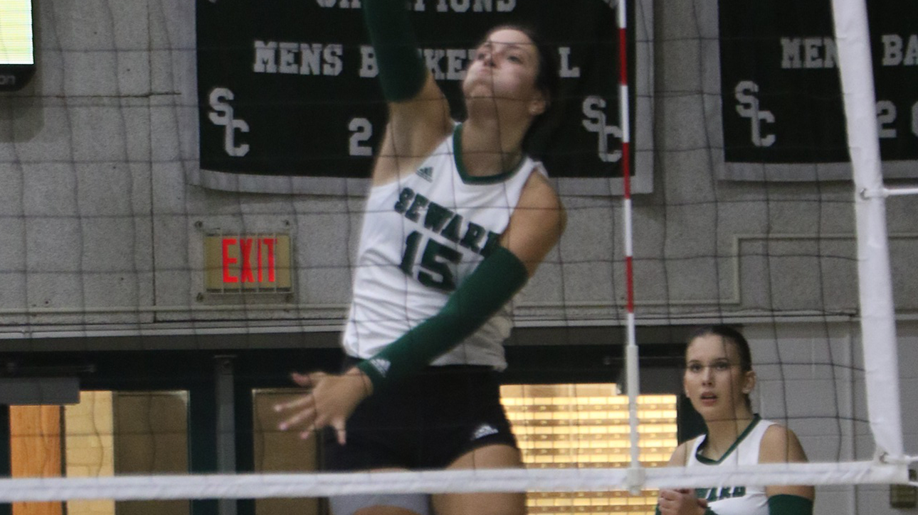 Lady Saints Compete but Fall in Five to Lamar